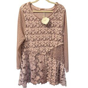 Simply Couture Blouse Sz XL Rose Lace Patchwork Tunic Top. NWT
